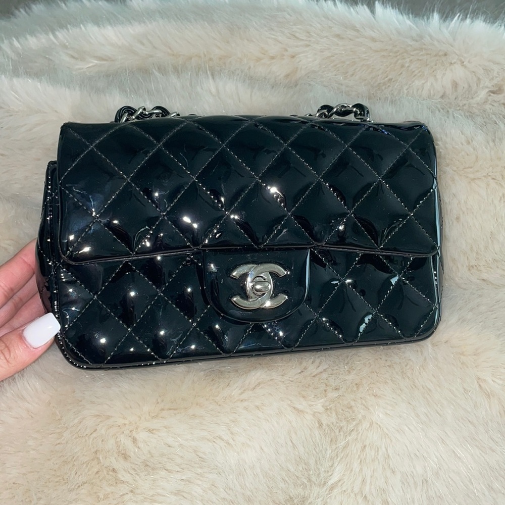 Chanel Classic Mini